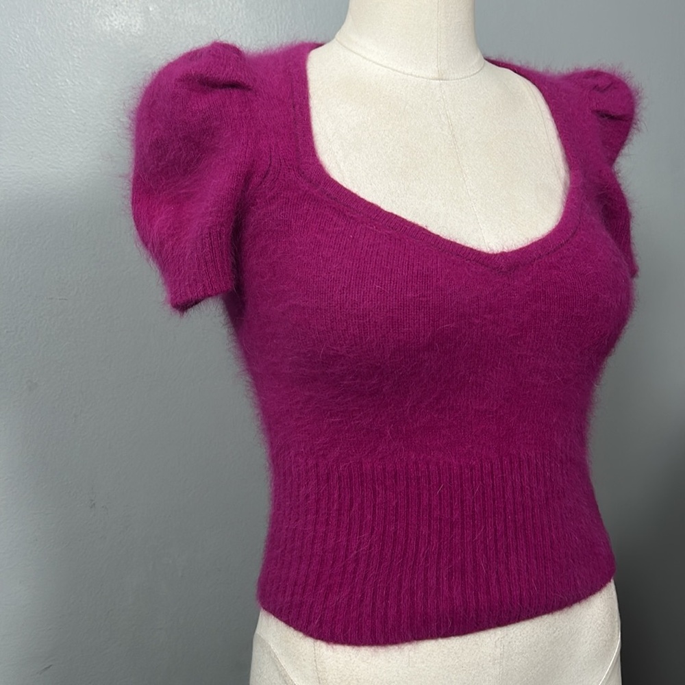 Moda International Angora Blend Sweater Sweat heart neckline size XS puff sleeve - Picture 2 of 11